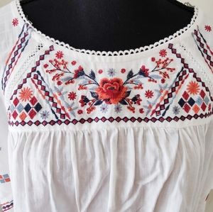Knox Rose Embroidered Blouse